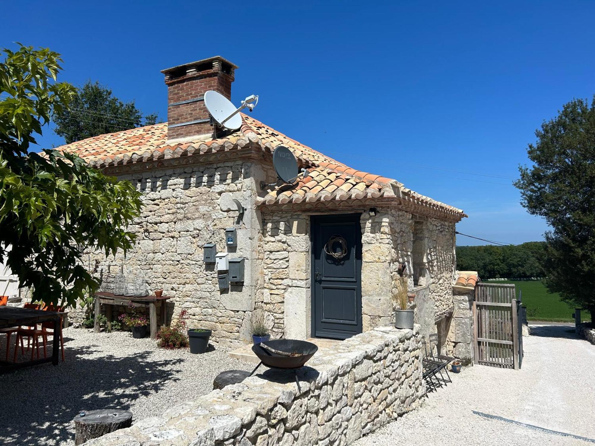 Willa Les Fontanelles Du Quercy Blanc Montcuq Zewnętrze zdjęcie